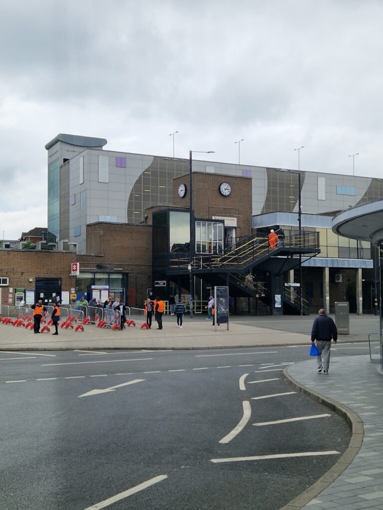 LUTON INTERCHANGE STATION